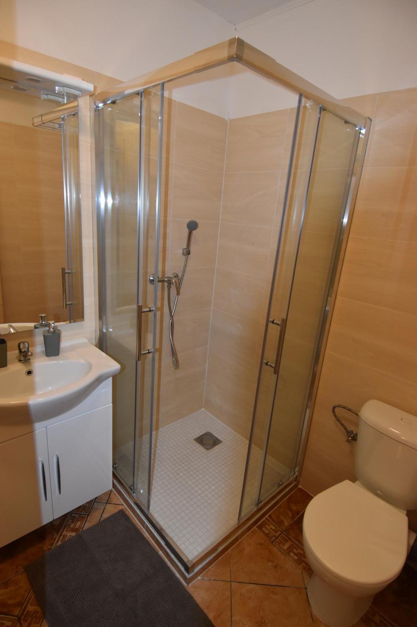 Kavárna Lucie s ubytováním Horní Těrlicko Exterior foto